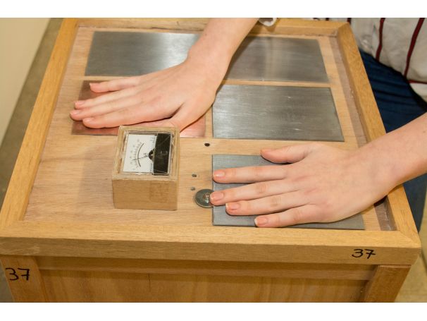 Exponat Handbatterie © Kreis Paderborn Exponat Handbatterie © Kreis Paderborn